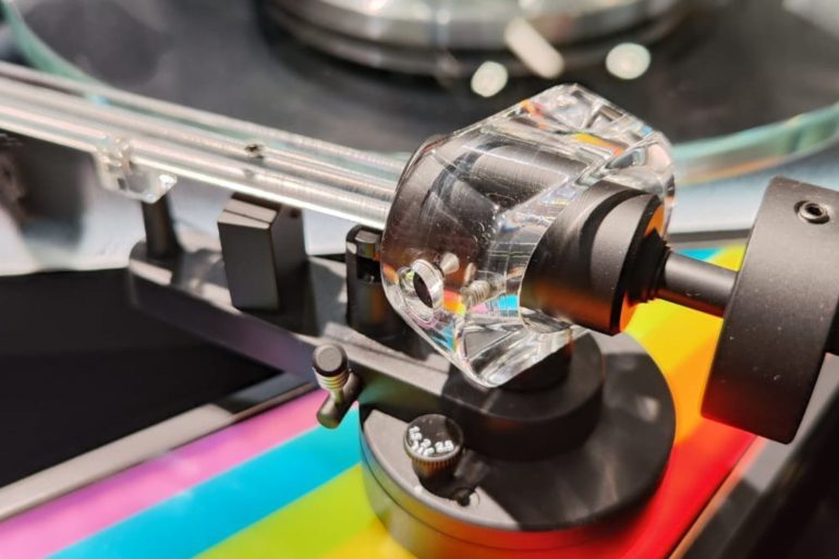 Giradischi Pro-Ject The Dark Side of the Moon: la musica incontra l'eccellenza tecnica