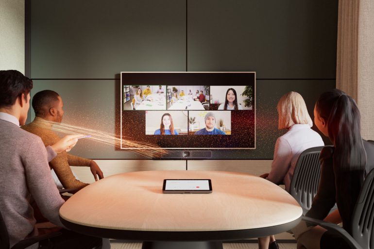 Logitech presenta MeetUp 2, la barra video sostenibile e guidata dall'intelligenza artificiale