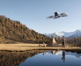 DJI Flip, il drone multifunzione con fotocamera per vlog