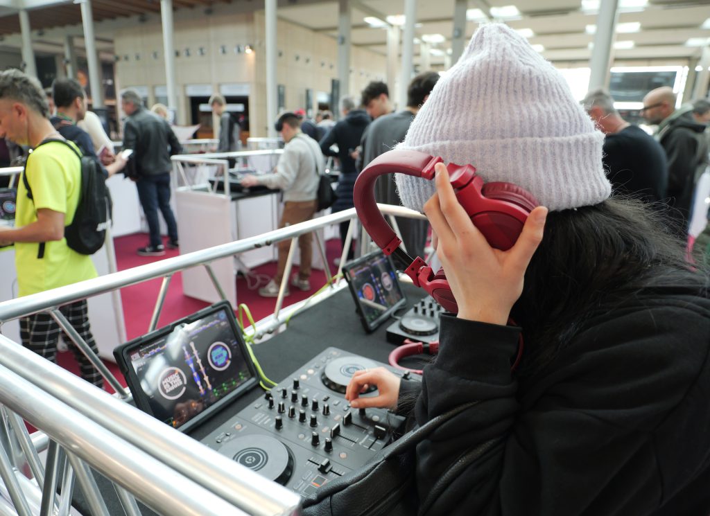MIR 2026 porta immersività, IA e nuovi linguaggi multimediali alla Fiera di Rimini